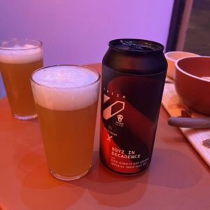 d93c7b7635a74080c59986932d16fa28_640x640